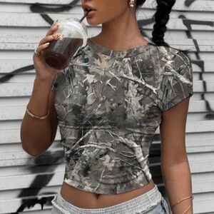 SHEIN EZwear Vintage Retro Street Camo Tight Cropped Tshirt XS